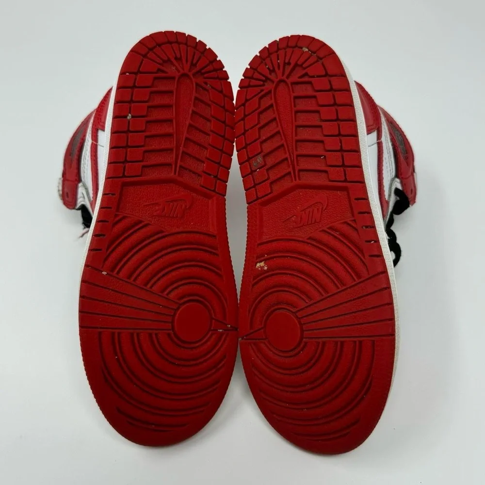 Nike Air Jordan 1 GS Retro OG Heritage Chicago Red White Sneakers 13C AQ2664-161 - Picture 7 of 8